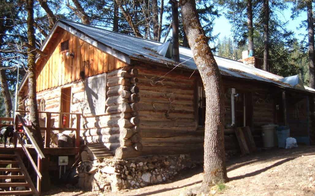Mountain Traditions, Log Homes