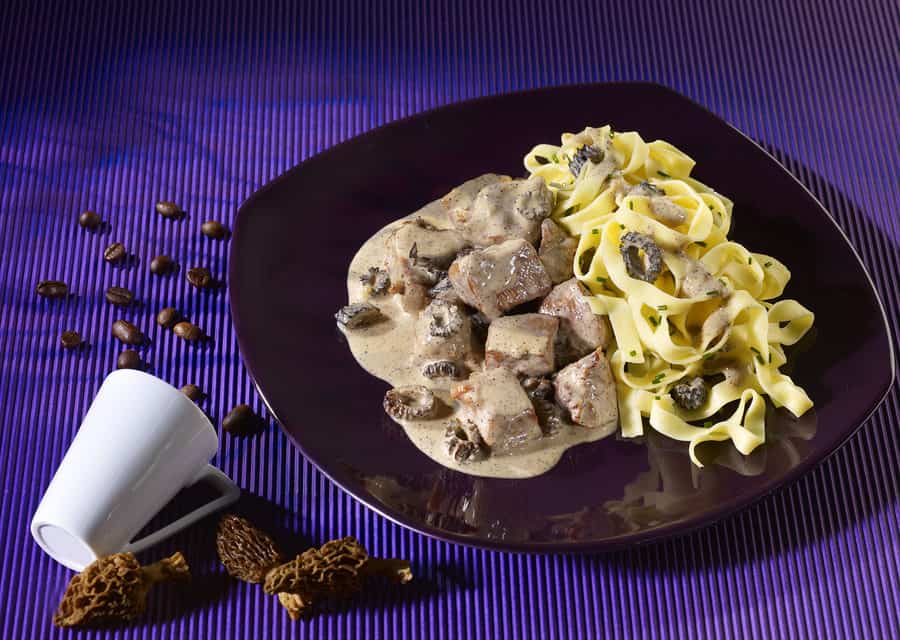 Mary Lewis’ Morel Mushrooms & Chicken Alfredo Pasta